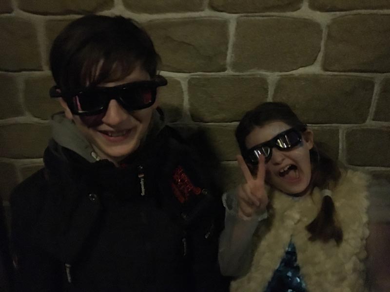 [3D specs]