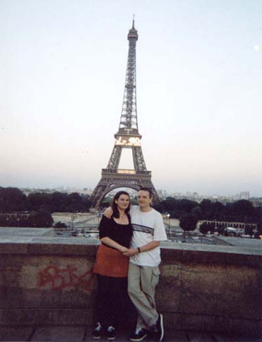 [What an Eiffel!]
